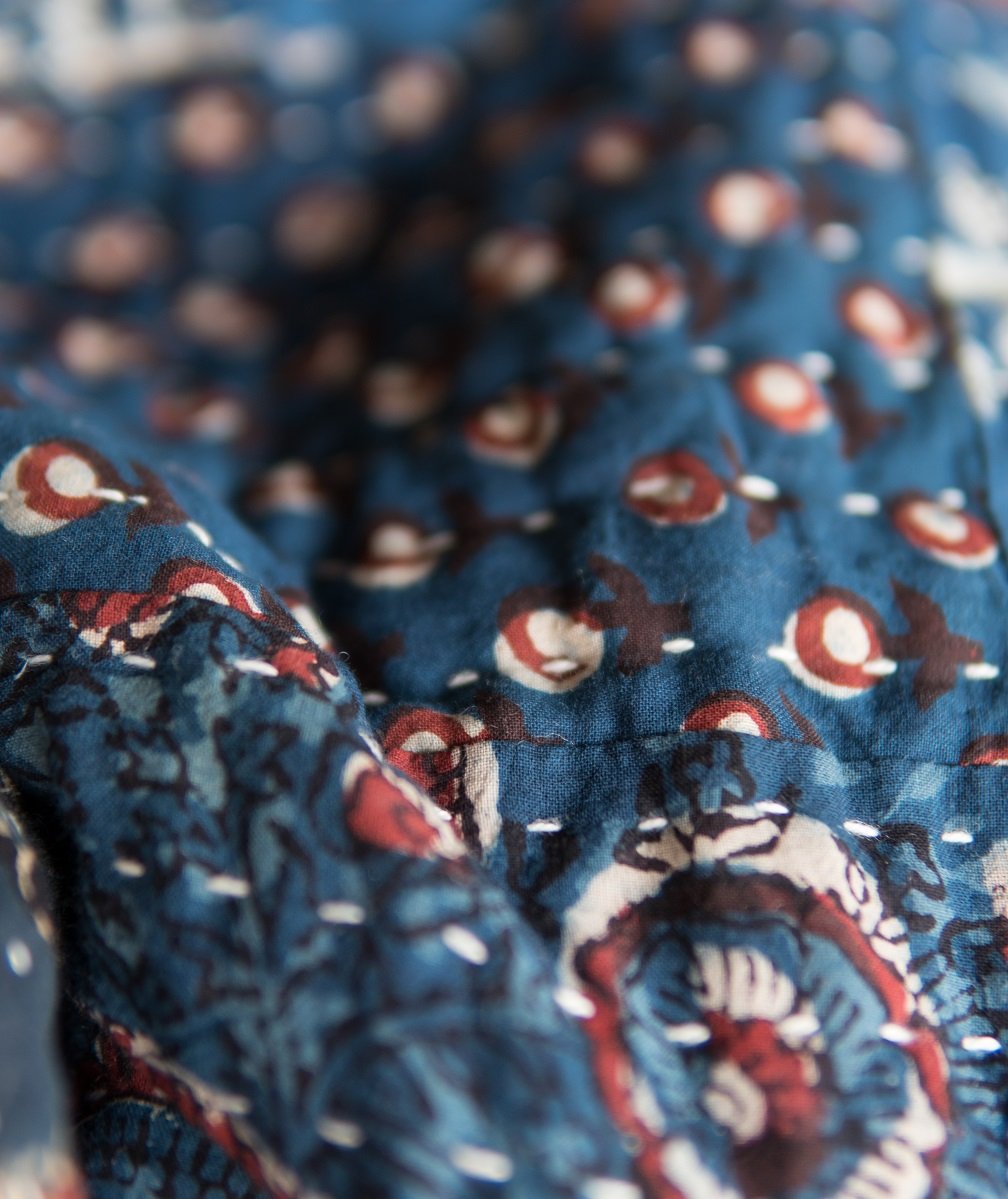 Double Silk Applique Quilts