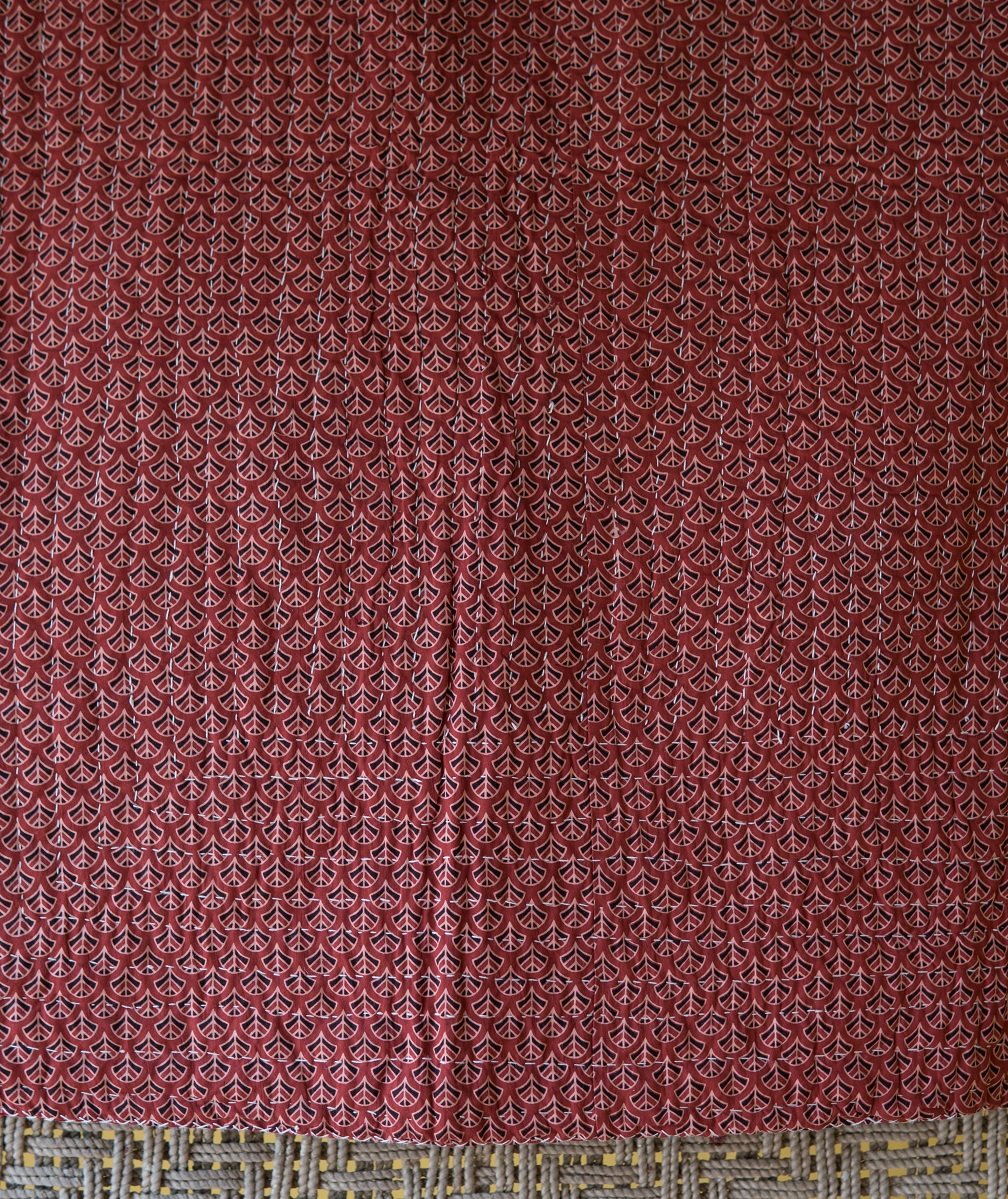 Double Silk Applique Quilts