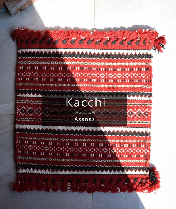 KACCHI WOOLEN ASANAS