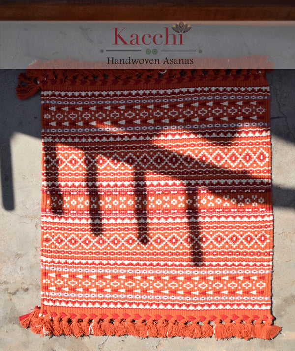KACCHI WOOLEN ASANAS (18*18 In)