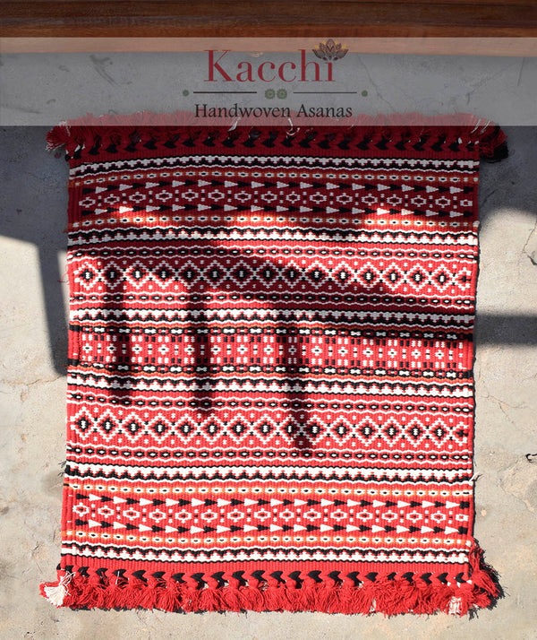 KACCHI WOOLEN ASANAS (18*18 In)