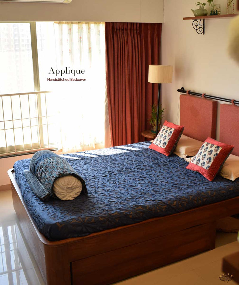 Applique King size Bed Cover