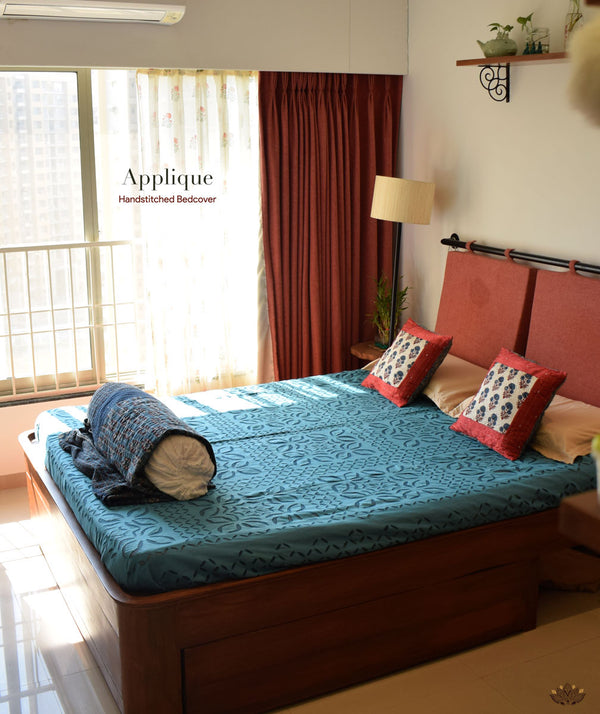 Applique King size Bed Cover