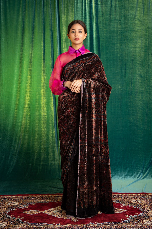 AJRAKH VELVET HAND BLOCK PRINTED SAREE