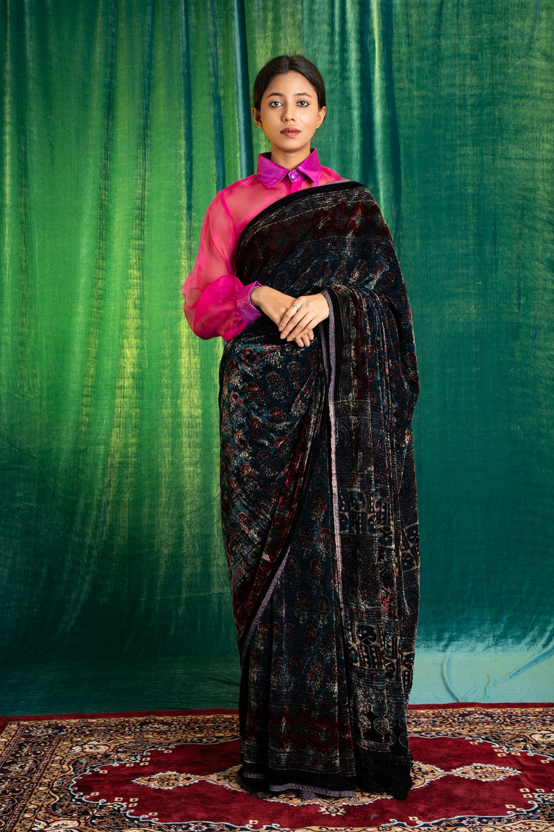 AJRAKH VELVET HAND BLOCK PRINTED SAREE