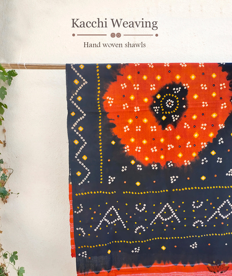 KACCHI WOOLEN HANDWOVEN SHAWL