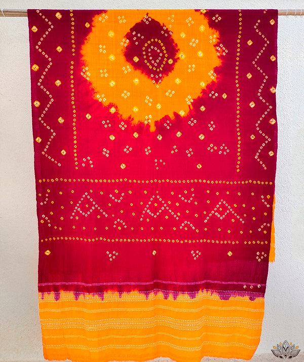 KACCHI WOOLEN HANDWOVEN SHAWL