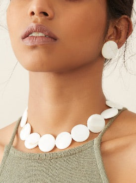 WHE Sea Secrets 'Scallop' Mother of Pearl Necklace