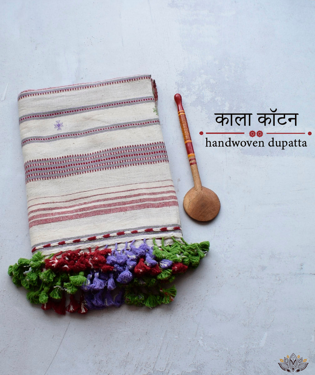 KACCHI COTTON HANDWOVEN DUPATTA – AMOUNEE - Handloom & Handicraft