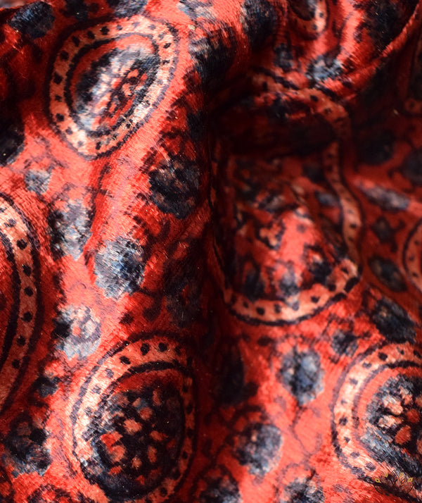 AJRAKH VELVET HAND PRINTED YARDAGE(3m)