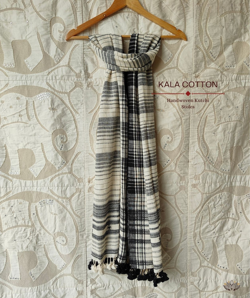 KACCHI KALA COTTON HANDWOVEN STOLE