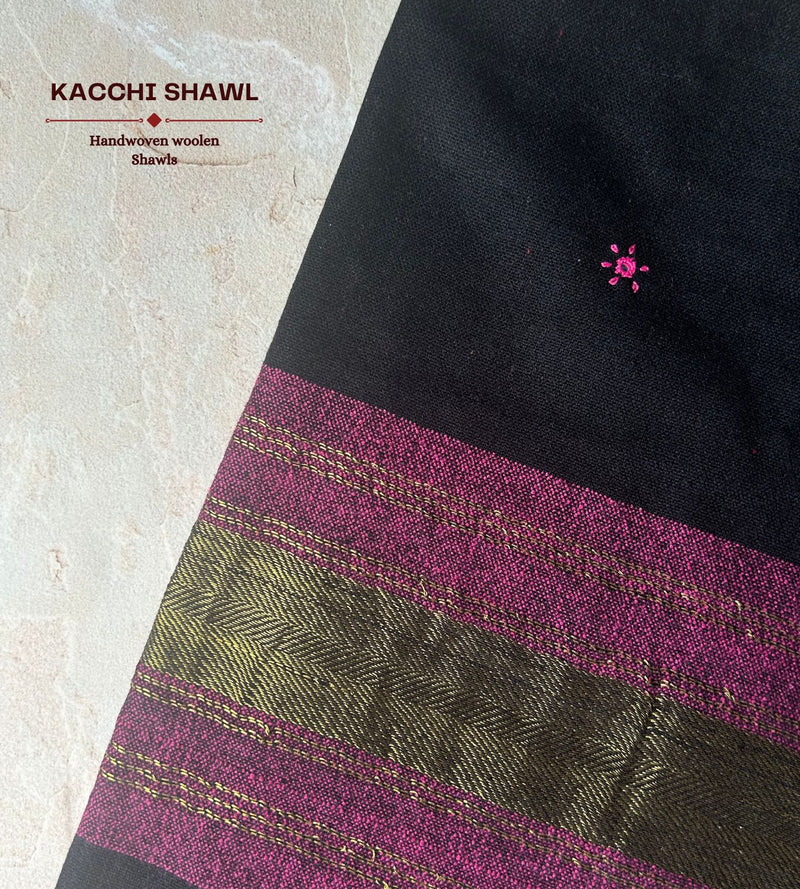 KACCHI WOOLEN HANDWOVEN SHAWL