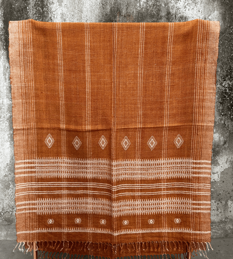 KACCHI WOOLEN HANDWOVEN SHAWL