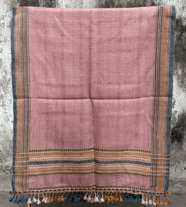 KACCHI WOOLEN HANDWOVEN SHAWL