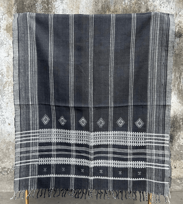 KACCHI WOOLEN HANDWOVEN SHAWL