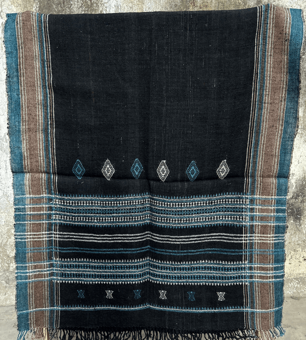 KACCHI WOOLEN HANDWOVEN SHAWL