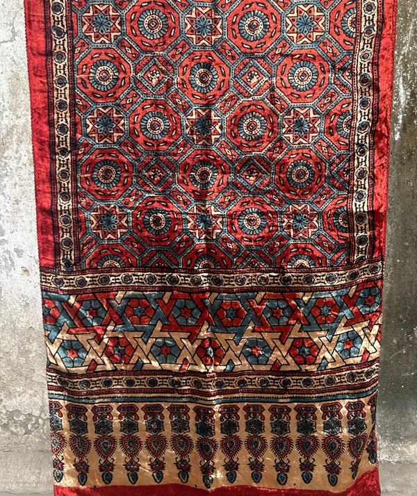 AJRAKH VELVET HANDBLOCK PRINTED STOLE