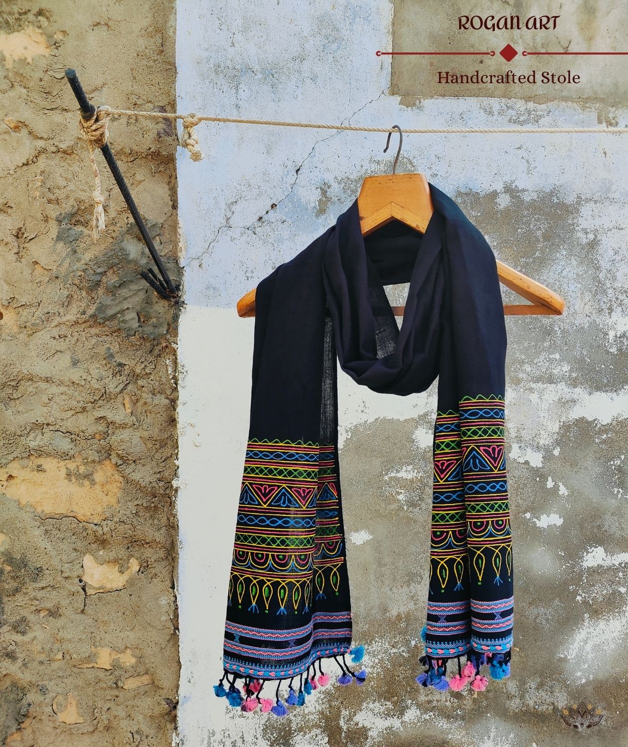 ROGAN ART STOLE – AMOUNEE - Handloom & Handicraft