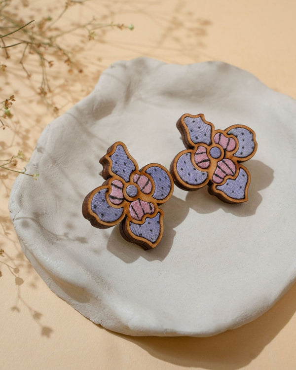 WHE Purple Bloom Repurposed Fabric and Wood Flower Studs