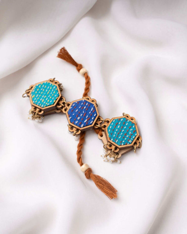 WHE Multicolour Kantha Repurposed Silk Fabric and Wood Beads Bracelet