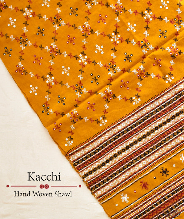 KACCHI WOOLEN HANDWOVEN SHAWL