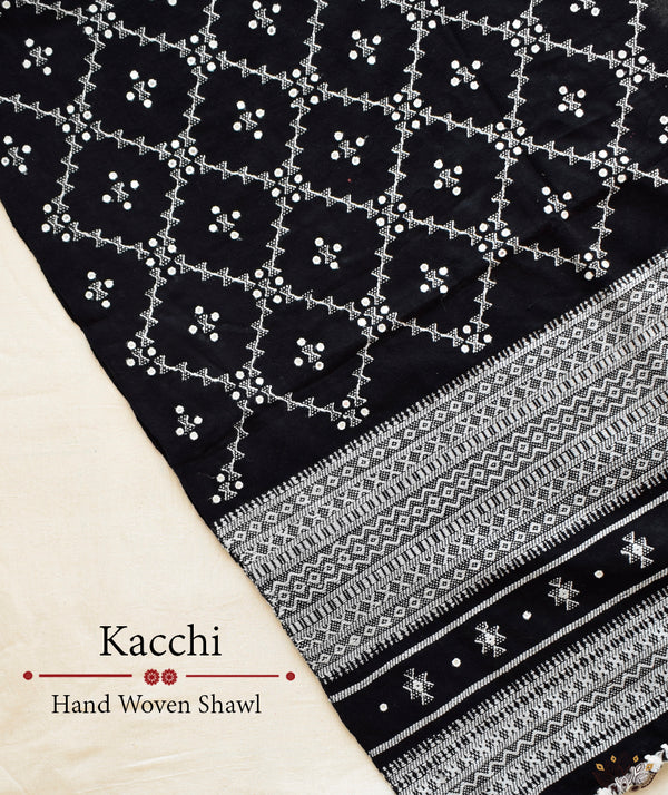 KACCHI WOOLEN HANDWOVEN SHAWL