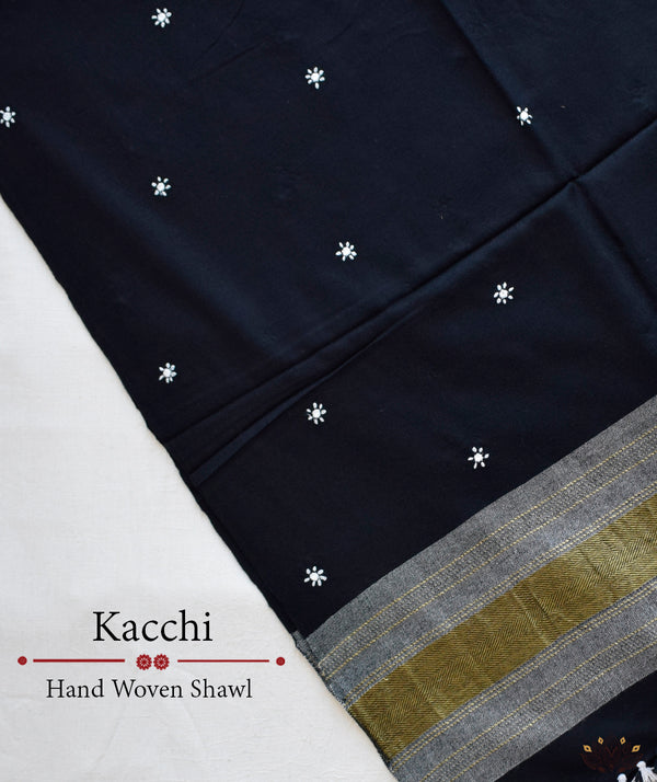 KACCHI WOOLEN HANDWOVEN SHAWL