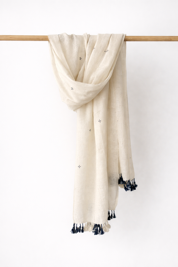 Tangaliya Stoles – AMOUNEE - Handloom & Handicraft