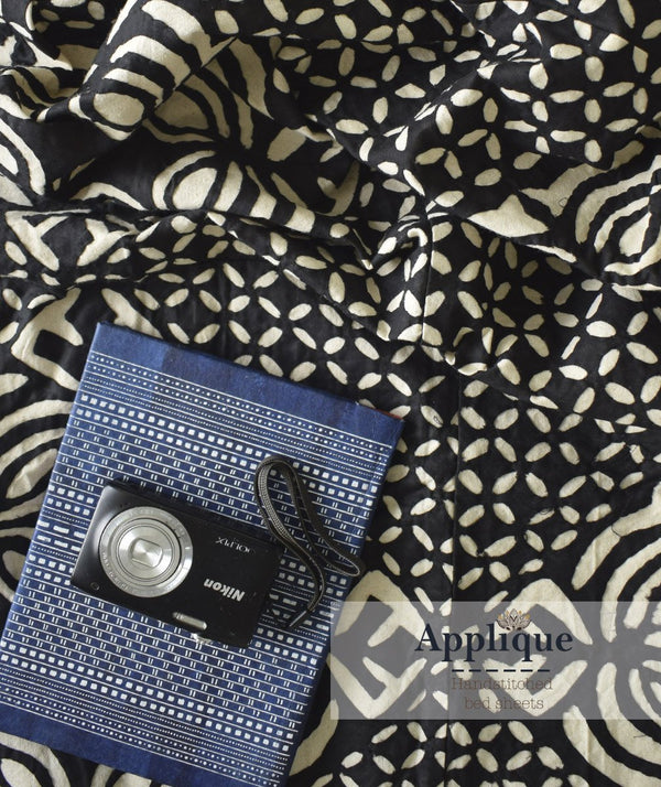 Applique Twin size Bed Cover(90"x108")
