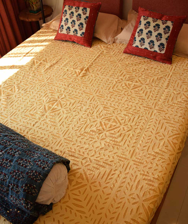 Applique King size Bed Cover