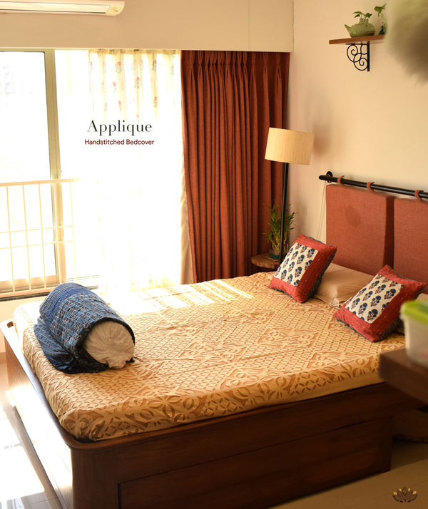 Applique King size Bed Cover