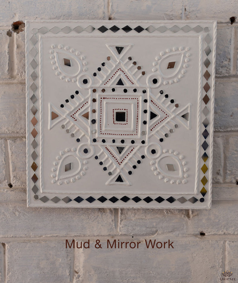 Mud and mirror work (Lipan work)