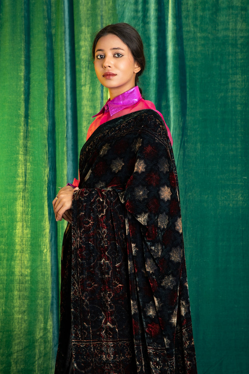 AJRAKH VELVET HAND BLOCK PRINTED SAREE