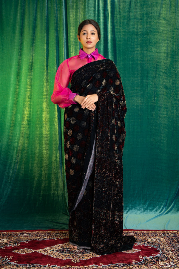 AJRAKH VELVET HAND BLOCK PRINTED SAREE