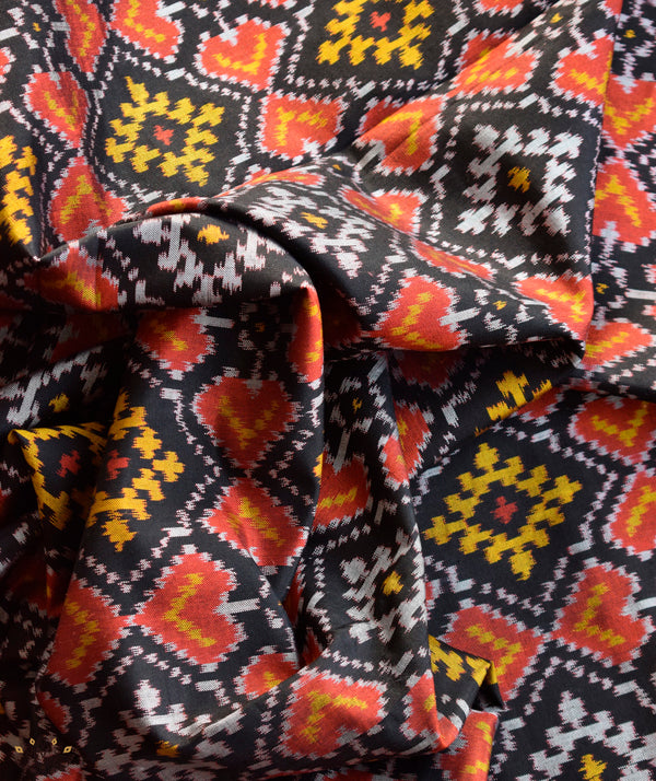 Semi double IKAT PATOLA YARDAGE